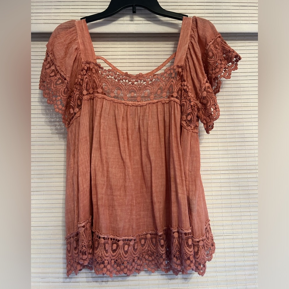 Pink blouse tshirt